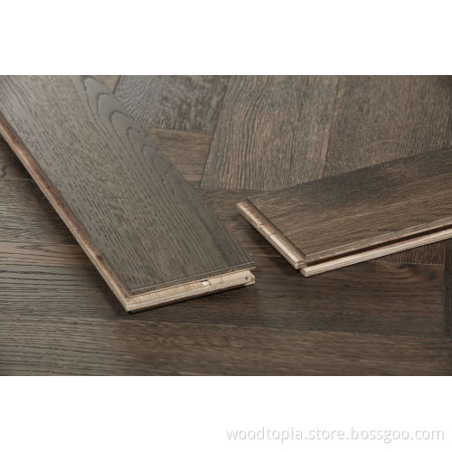 Herringbone with Oil Finished Engineered Oak Flooring